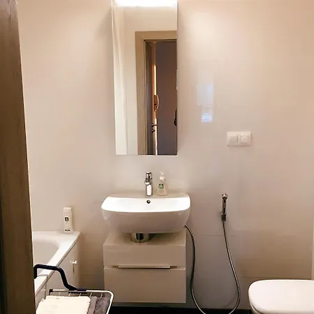 4 Pietro Winda Apartment Warsaw